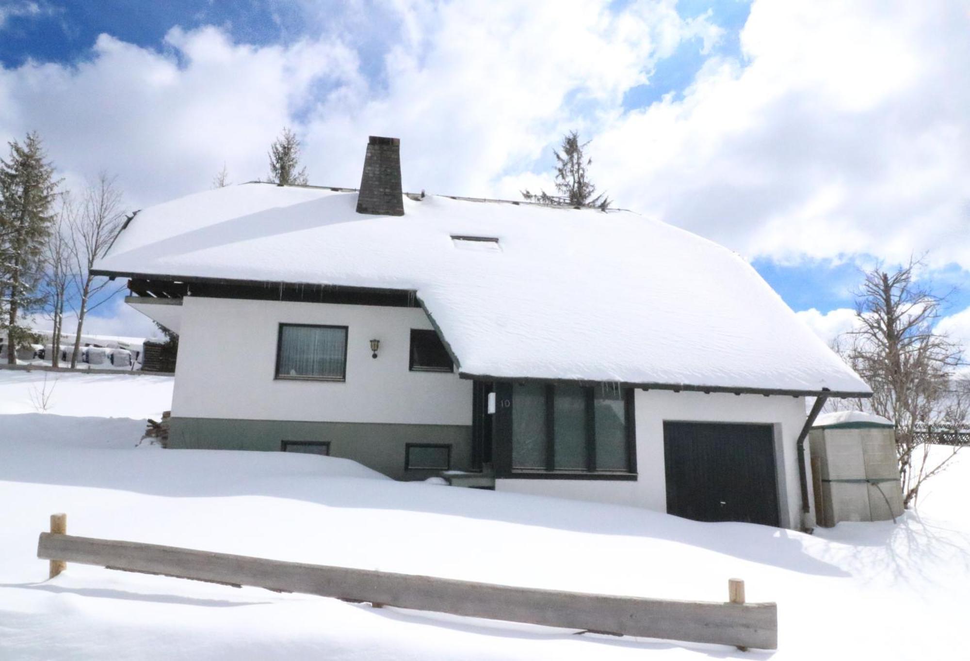 オーベルリート Schwarzwaldhaus Sonnenstrasse, Oberried-Hofsgrund, Dreisamtalヴィラ エクステリア 写真